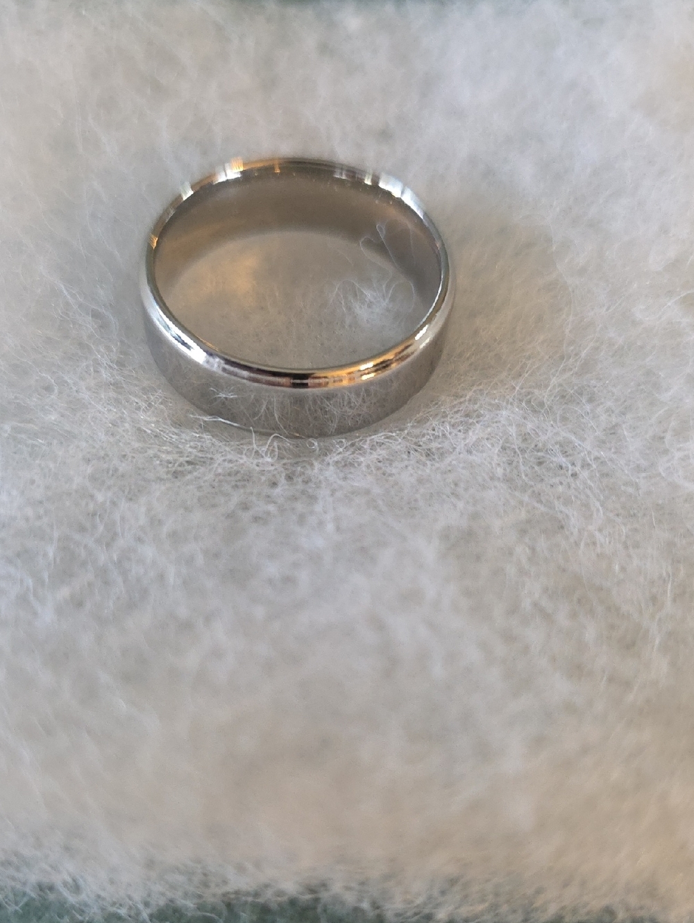 Classic Men's Silver Band Ring - Polished Comfort Fit